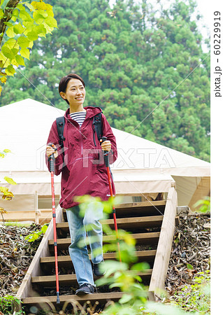 特集 冬のキャンプ女子ファッションコーデ5選 編集部女性陣が冬キャンプの服装を紹介！ - ハピキャンキャンプ・アウトドア情報メディア