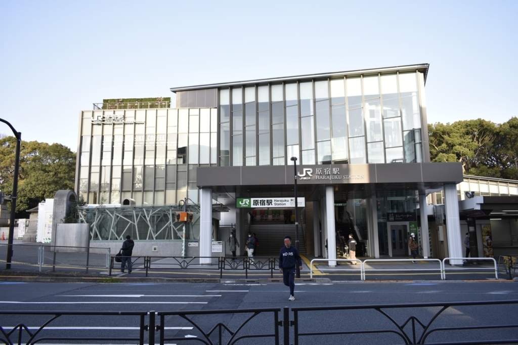 原宿周辺のコインロッカーまとめ。原宿駅のコインロッカー、明治神宮前駅のコインロッカー、原宿 や竹下通りに行く前に大きな荷物を預けよう！ぞえのBlogぞえぞえねっと