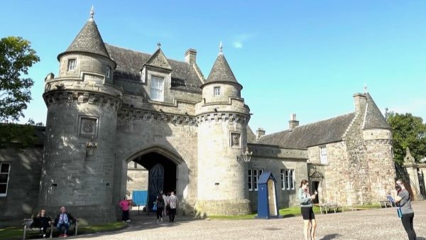 ホリールード宮殿 おすすめの見どころとアクセス道草旅行社