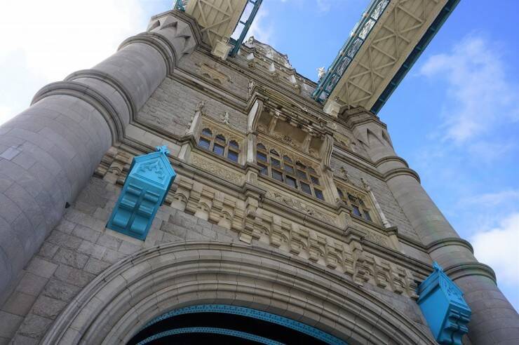 建設中の橋が崩落、昨年に続き２度目 インド東部 - CNN.co.jp