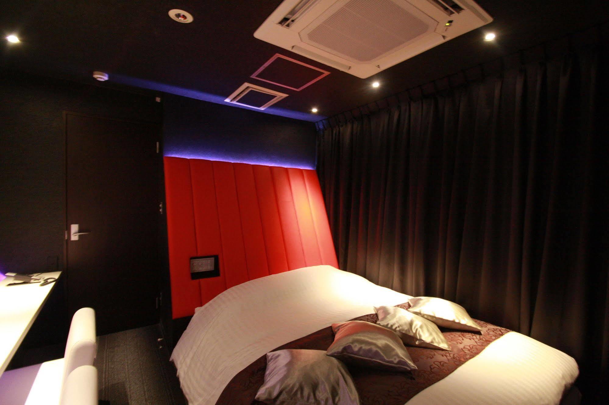 HOTEL SEN (ADULTS ONLY) OSAKA