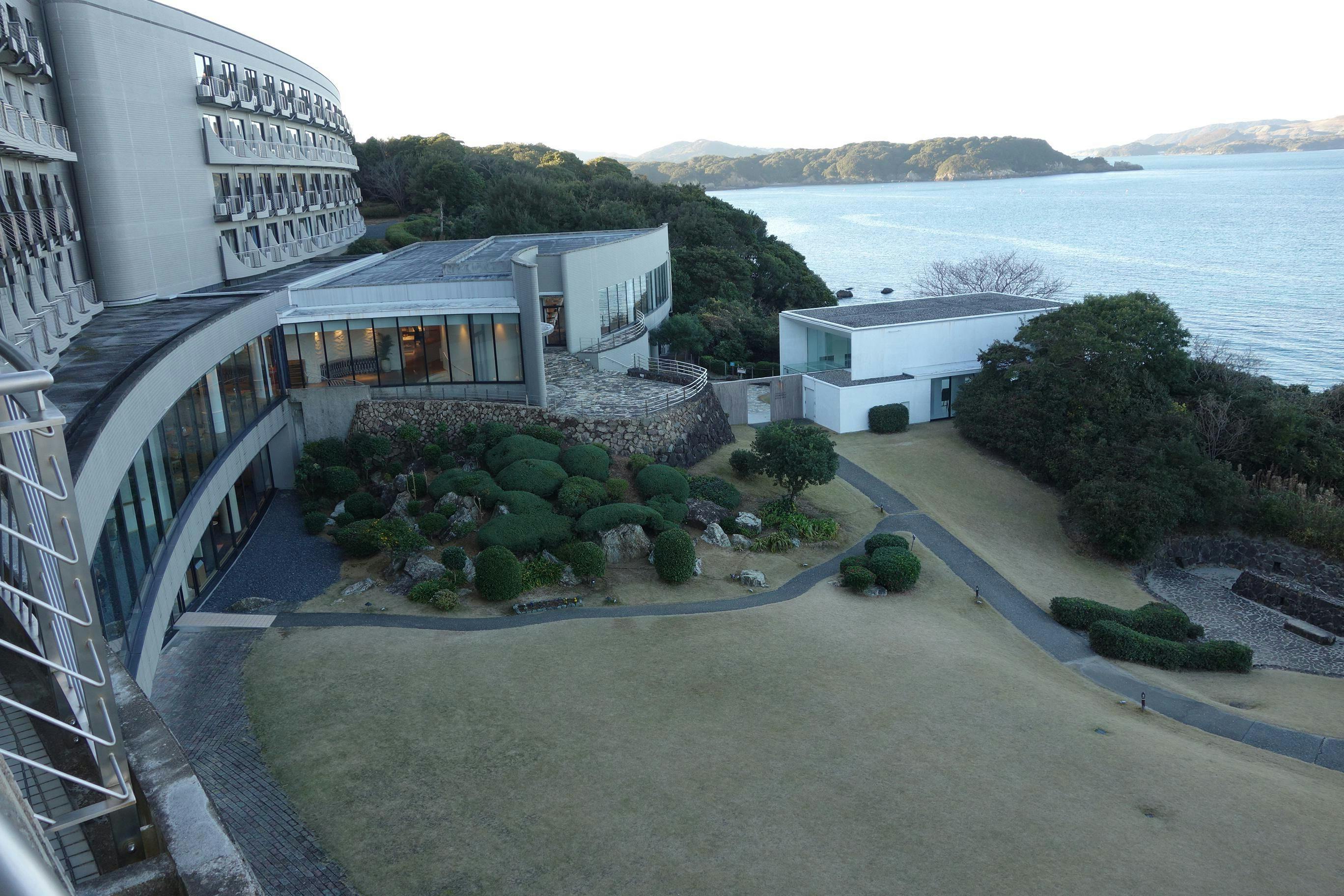 大江戸温泉物語 TAOYA志摩】口コミ ・料金プラン比較・宿泊予約・周辺観光ガイド|オールインクルーシブサービスが魅力！雄大な鳥羽湾を見渡しながらくつろげる宿